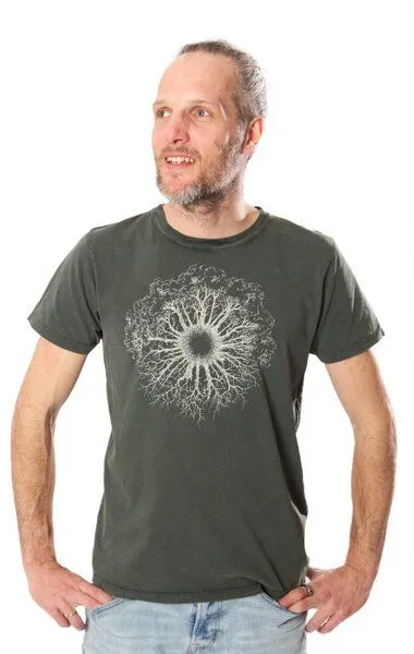 Life-Tree Life-Tree Shirt aus Biobaumwolle Fairwear für Herren WoodenIris, Grün, – Produktbild 4 von 5
