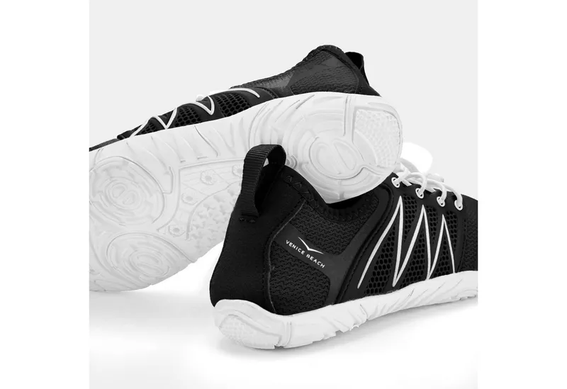 VENICE BEACH VENICE BEACH Badelatsche, Badeschuhe, Badeschlappe, Barfußschuh, leichter Slipper Aquaschuh Wasserschuh mit elastischen Bändern, schnelltrocknend VEGAN, Schwarz, – Produktbild 5 von 5