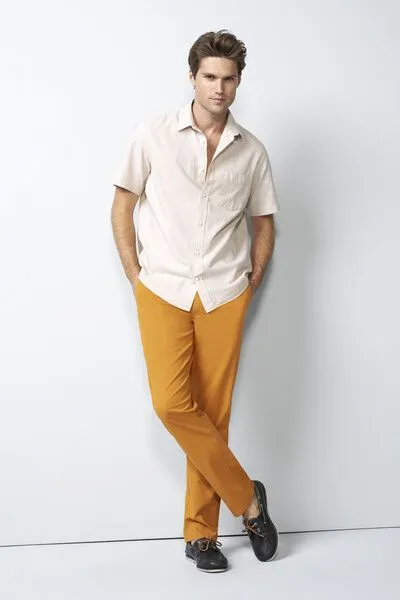 M 5 BY MEYER M 5 BY MEYER Baumwoll-Tencel Chino, Beige (camel), – Produktbild 1 von 5