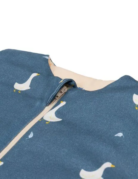 Mababu Mababu Schlafanzug & Pyjama in Einem | 0.5 TOG Schlafsack mit Füßen | Bio-Baumwolle | GOTS-zertifiziert, Goose dream, – Produktbild 2 von 4