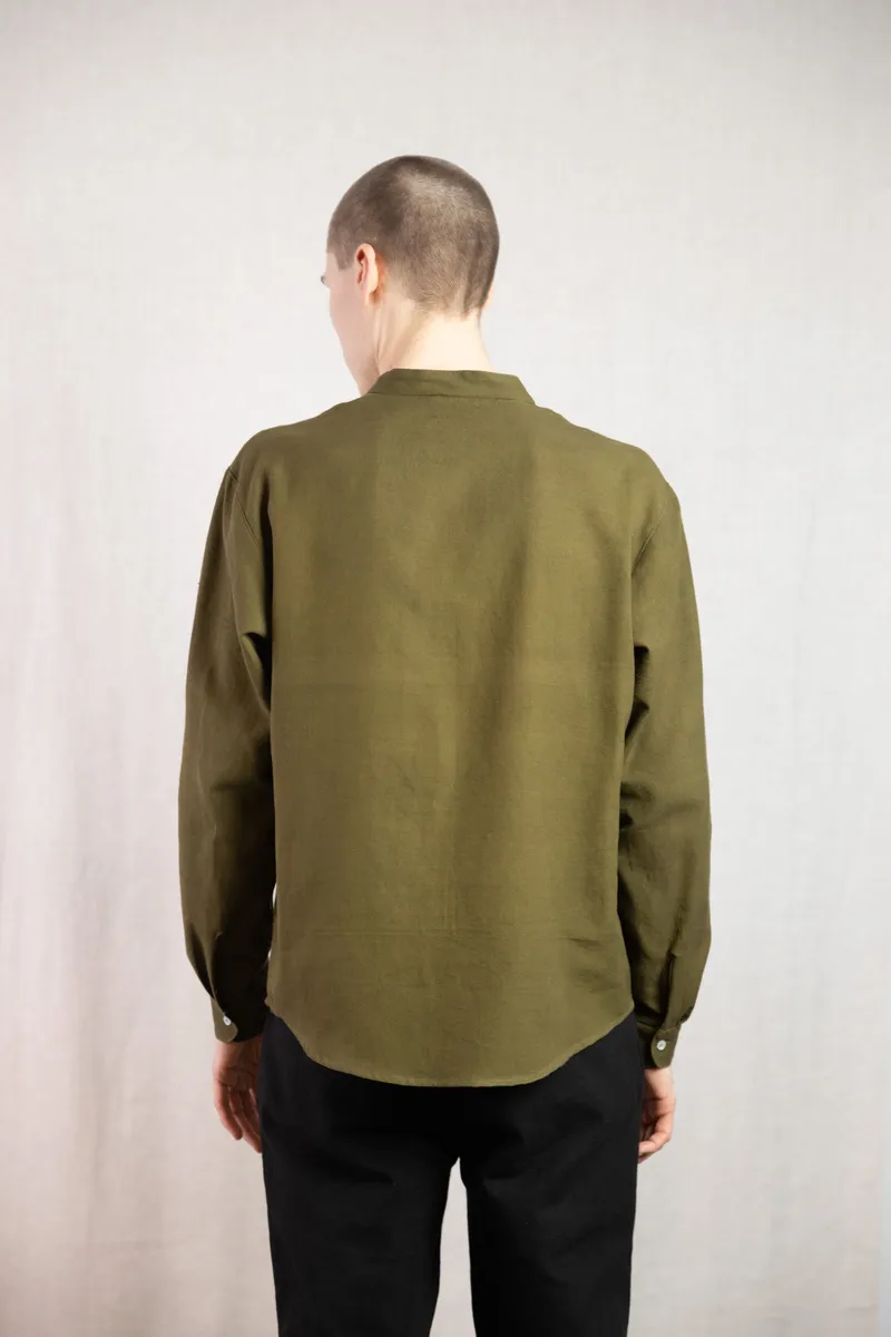 Jyoti - Fair Works Jyoti - Fair Works Herren vegan Hemd Harish Moss Green, Olivgrün, – Produktbild 2 von 2