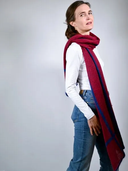 Susan's Fashion Susan's Fashion Mohairschal Sue mit Karostreifen, Berryrot (rot), – Produktbild 3 von 5