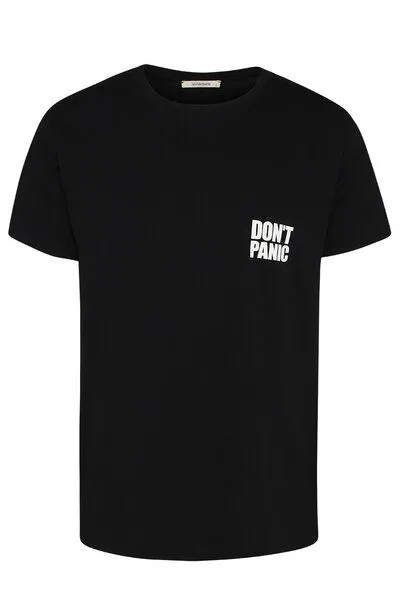 Wunderwerk Wunderwerk Herren Tee aus Bio-Baumwolle "Tee don't panic small male", Schwarz (900 black), – Produktbild 1 von 3