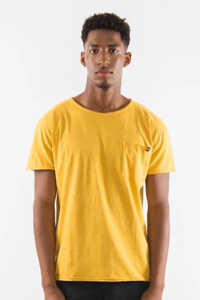 RAVENS VIEW IBIZA RAVENS VIEW IBIZA Herren vegan T-Shirt Rundhalsausschnitt Wild Pocket Gold Gelb, Gelb, – Produktbild 2 von 2