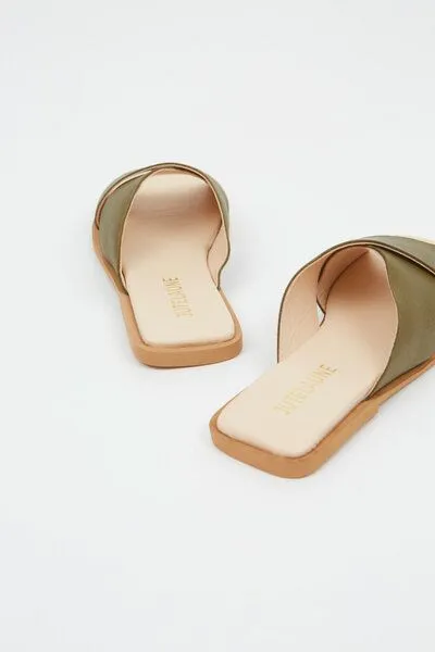 Jutelaune Jutelaune Crossed Sandals – Produktbild 2 von 3