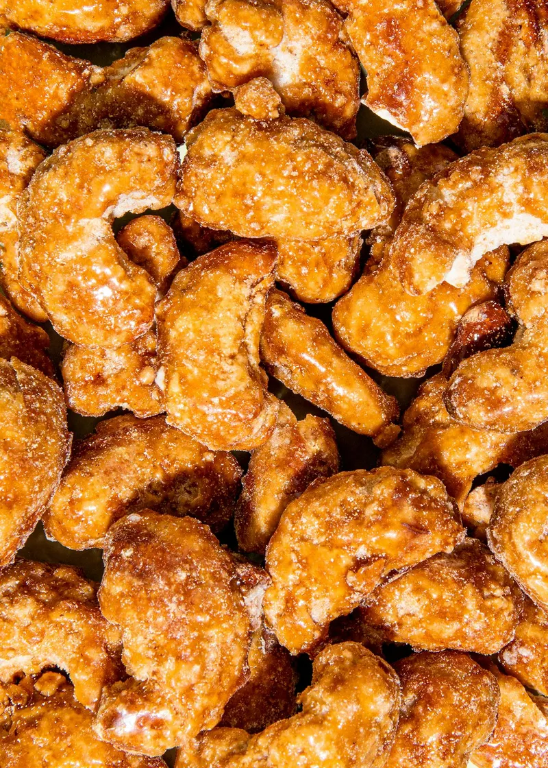 KoRo Gebrannte Cashewkerne Salted Caramel 12 x 1 kg – Produktbild 3 von 5