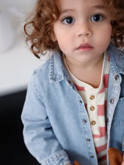 Vertbaudet Baby Jeanshemd mit Druckknöpfen – Produktbild 1 von 1