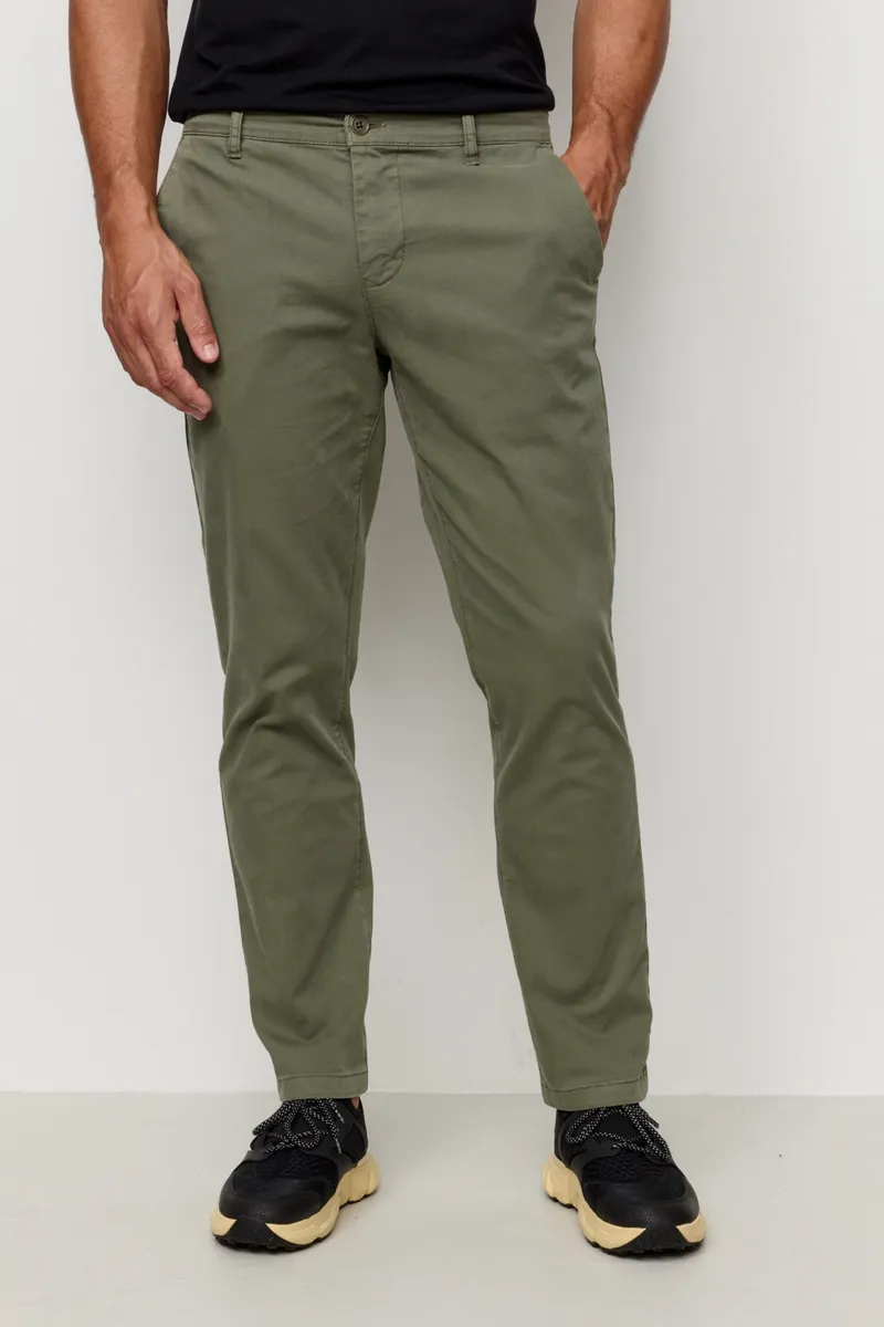 recolution Recolution Herren vegan Chinos Kelp Dunkel-Olive, Olivgrün, – Produktbild 2 von 2