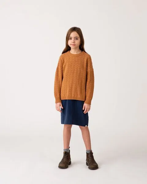 MATONA Matona Gestrickter Pullover mit Lochmuster für Kinder aus recycelter Wolle / Lace Sweater, Ochre, – Produktbild 2 von 4