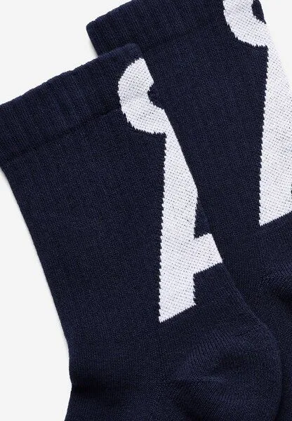 ARMEDANGELS ARMEDANGELS SAAMUS SHORT Unisex Socken aus Bio-Baumwoll Mix, Tinted navy-white, – Produktbild 3 von 4
