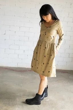 TIRALAHILACHA TIRALAHILACHA Giorgia dress with raglan sleeves – Produktbild 1 von 1