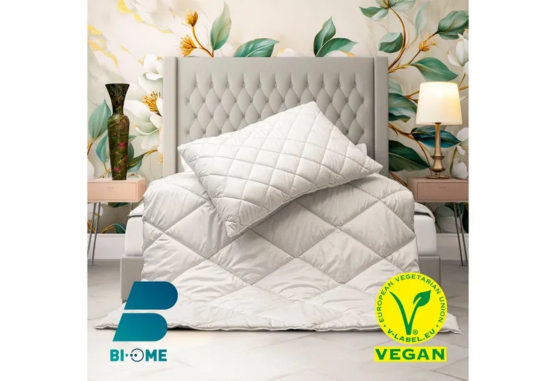 John Cotton Microfaserkissen Anna, Kopfkissen vegan, 40x80, 80x80, tierfreundlich und luxuriös, Füllung: 100% Polyester, Bezug: Microfaser (100% Polyester), Seitenschläfer, Bauchschläfer, Rückenschläfer, Hochwertige, hypoallergene Füllung. Atmungsaktiv und pflegeleicht, Weiß, – Produktbild 3 von 4