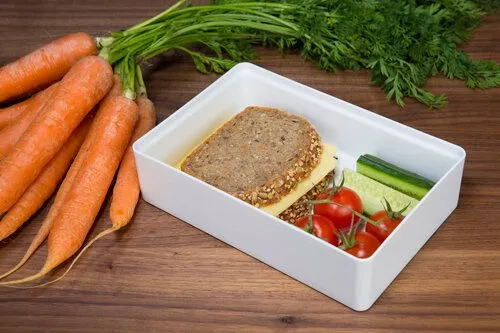 ajaa ajaa Die längliche Aufbewahrungsbox aus Biokunststoff 0,9 l, Lime, – Produktbild 2 von 4