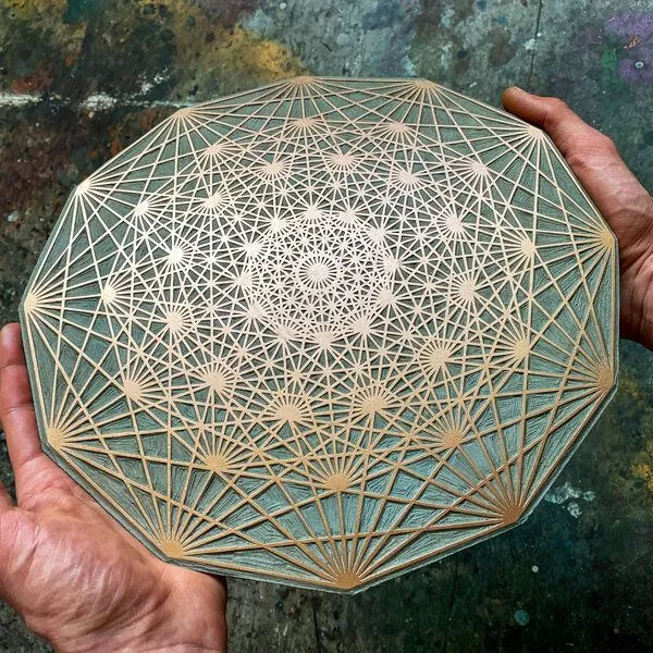 Veskor Cassiopeia Veskor Cassiopeia DEMIHEPTERAKT Heilige Geometrie Linoldruck | 40 × 40 cm | Kupfer auf Naturweiß – Produktbild 3 von 4