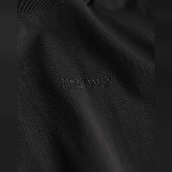 hey hey studios hey hey studios Herren Oversize T-Shirt „Essential Schwarz“ aus Bio-Baumwolle, Schwarz, – Produktbild 3 von 4