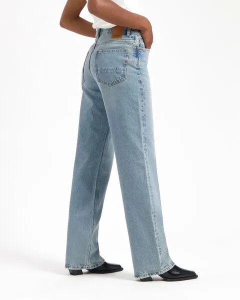 Kuyichi Kuyichi IZABELLA Loose Straight Fit Jeans (vintage blue) – Produktbild 3 von 4