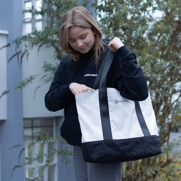 Airpaq Airpaq Shopper aus Autoschrott – Produktbild 2 von 4