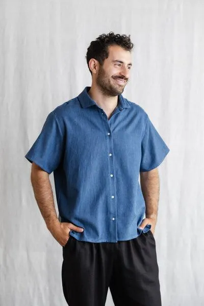 Jyoti - Fair Works Jyoti - Fair Works Bio-Baumwoll Shirt Nehani, Denim, – Produktbild 2 von 4