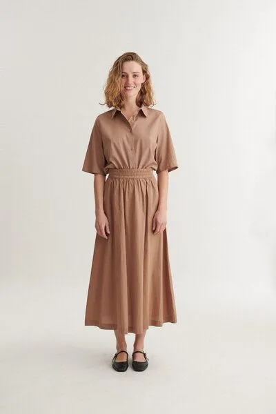 Basic Apparel Basic Apparel Langer Rock SILJE aus Bio-Baumwolle, Braun-portabella, – Produktbild 1 von 4