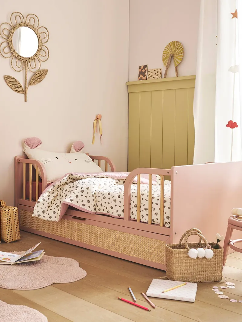 Vertbaudet Mitwachsendes Babybett POESIE 70x140 cm, Rosa/braun, – Produktbild 2 von 4
