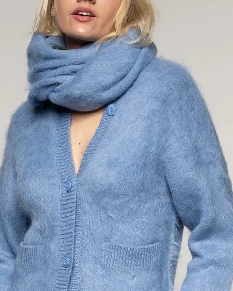 Alma & Lovis Alma & Lovis Kuschelige Wohlfühljacke aus gebrushtem Alpakastrick | Brushed Jacket, Bleu (blau), – Produktbild 3 von 4