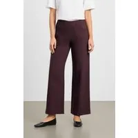 LAURIE LAURIE Damen vegan Hose Donna Locker Sitzend Kurz Dunkelpflaumenfarben – Produktbild 1 von 1