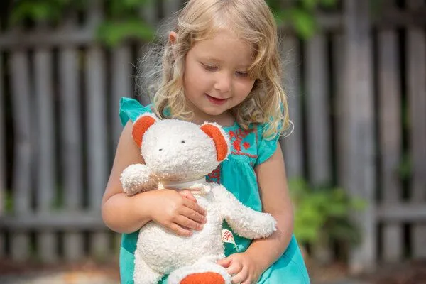 Efie Efie Spieluhr Teddy mit Halstuch, kbA – Produktbild 2 von 4