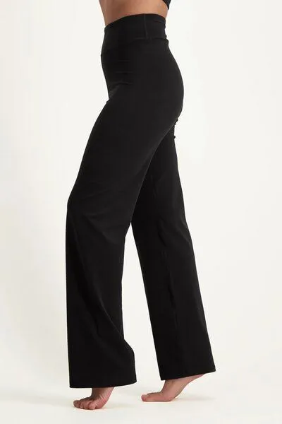 Urban Goddess Urban Goddess Weite Yogahose Agni - Bio-Baumwolle, Onyx black (schwarz), – Produktbild 2 von 3