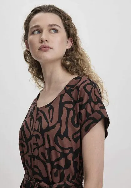 hessnatur hessnatur Print Jersey Jumpsuit Oversize aus reiner Bio-Baumwolle, Toffee, – Produktbild 2 von 4