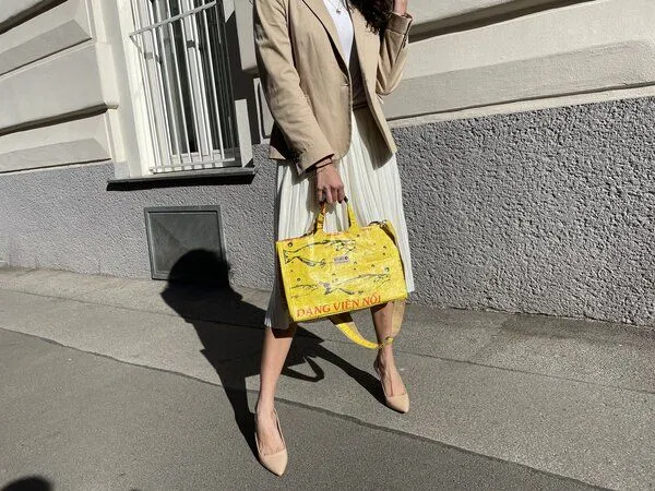 REFISHED fair fashion REFISHED fair fashion Tasche 'ISOLDE BAG', #fish gelb-dollar, – Produktbild 3 von 6