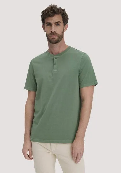 hessnatur hessnatur Heavy Jersey Henley Shirt Relaxed aus reiner Bio-Baumwolle, Efeugrün, – Produktbild 1 von 4