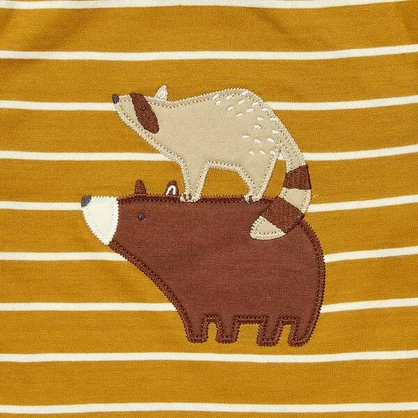 Sense Organics Sense Organics Baby Langarmshirt, Modell ELAN, Currygelb geringelt mit bär- & waschbär, – Produktbild 3 von 4
