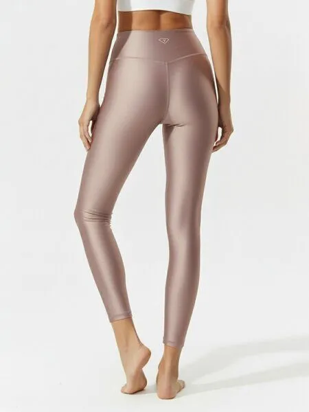Yoga Hero Yoga Hero High-Waist-Leggings Platinum mit edlem Glanz aus ecoNyl, Platinum, – Produktbild 2 von 4