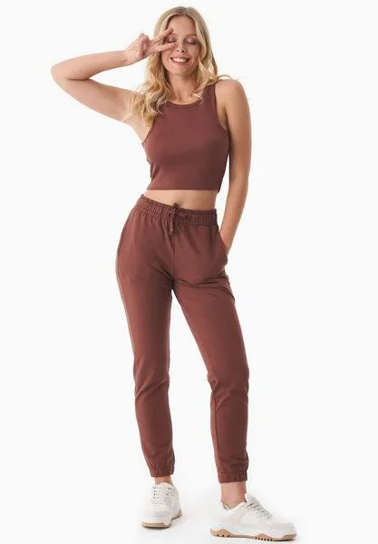 ORGANICATION ORGANICATION SONNIA | Cropped Rib Top aus Bio-Baumwolle, Coffee brown, – Produktbild 2 von 4