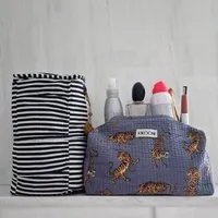 KIKOONI KIKOONI Kosmetiktasche "ROY" – Produktbild 1 von 2