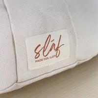 Slāf Slāf Dinkel Meditationskissen Mond mit Dinkelspelzen GOTS – Produktbild 1 von 1