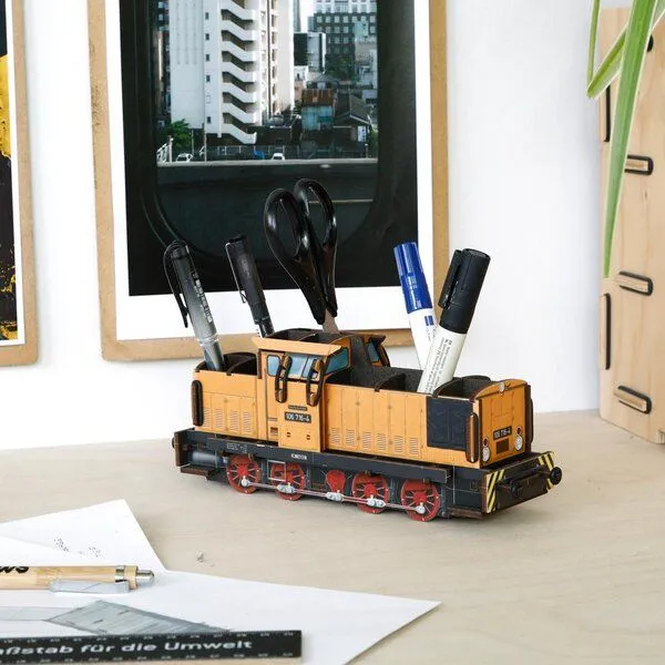 WERKHAUS WERKHAUS Stiftebox Diesellok V60 Goldbroiler – Produktbild 2 von 4