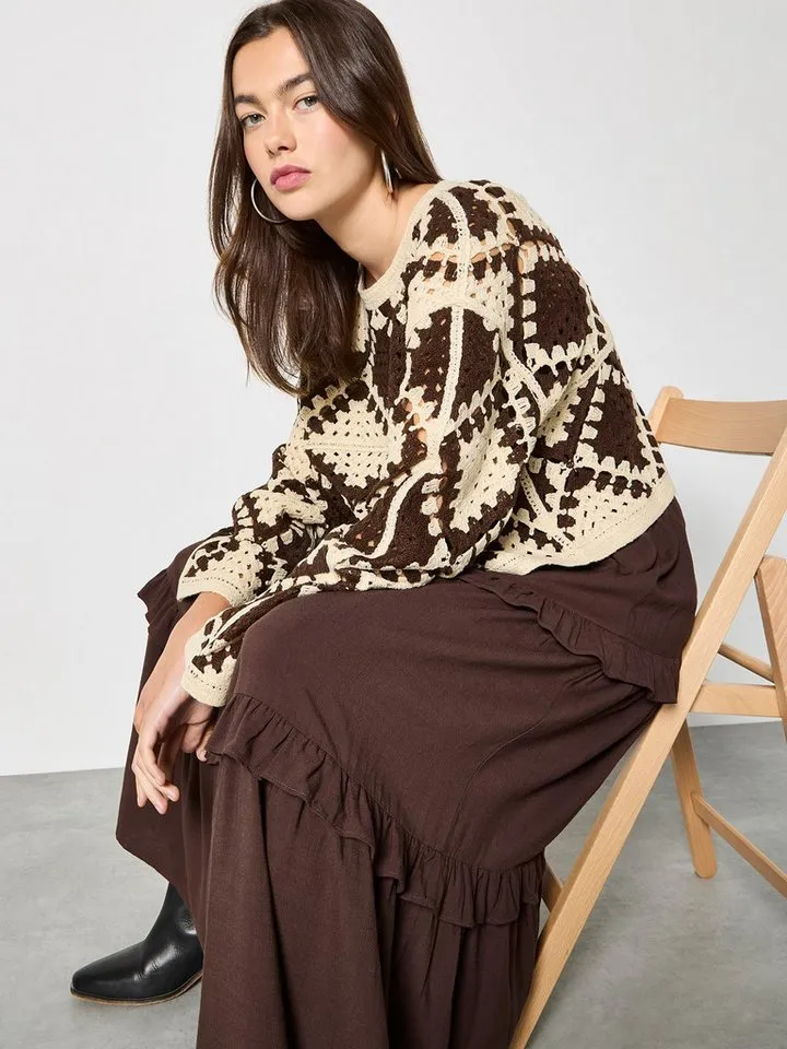 Apricot Apricot Strickpullover Kurzer Pullover mit Häkelrauten, Grau, – Produktbild 1 von 5