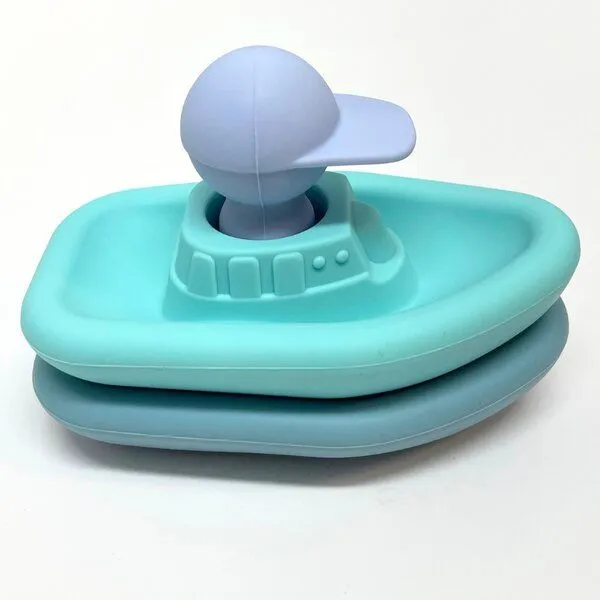 PETIKIDS PETIKIDS Silikon-Badespielzeug Set mit 2 Booten + 1 Kapitän, Blau, – Produktbild 3 von 4
