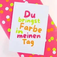 Bow & Hummingbird Bow & Hummingbird Postkarte "Du bringst Farbe in meinen Tag" aus Recyclingpapier – Produktbild 1 von 1
