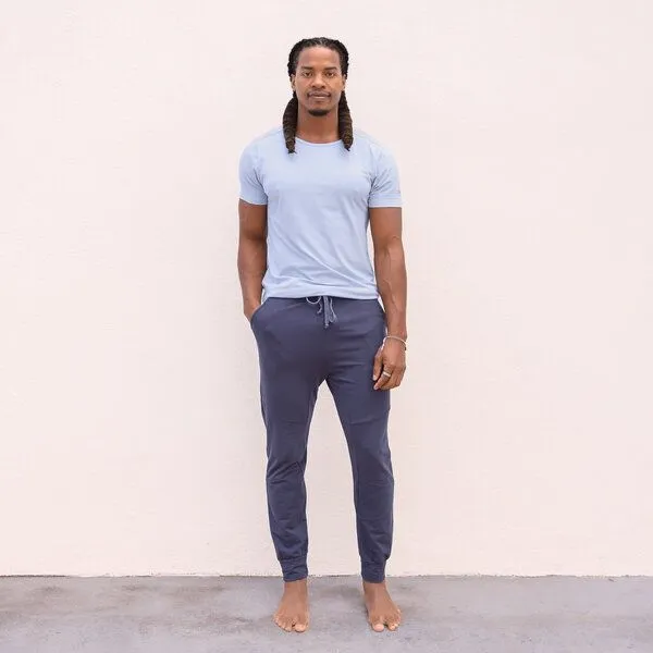 Jaya Jaya ADI UNI - Männer/Damen - Sweathose mit Taschen für Yoga und Freizeit aus Biobaumwolle, Nighblue/blau, – Produktbild 1 von 3