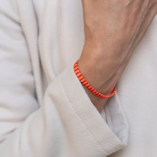 juni juni Perlenarmband "Luca" in rot, Orange, – Produktbild 2 von 4