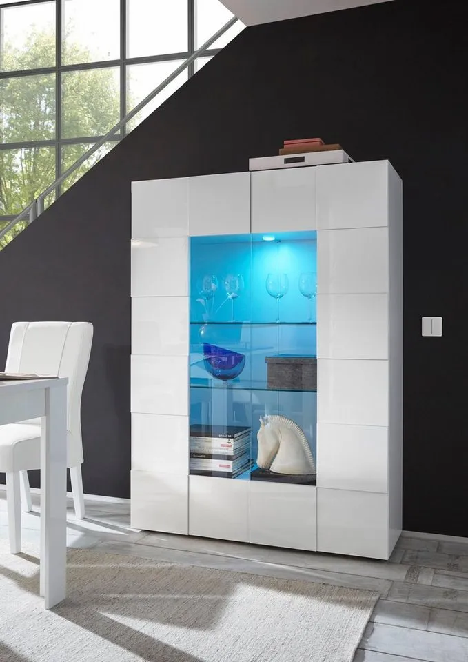 Home affaire Vitrine Dama Höhe 166 cm, Breite 121 cm, Stauraumvitrine mit 2 Türen, Standvitrine - Front in 3D-Optik, viel Stauraum, verschiedene Farben, Weiß, – Produktbild 4 von 5