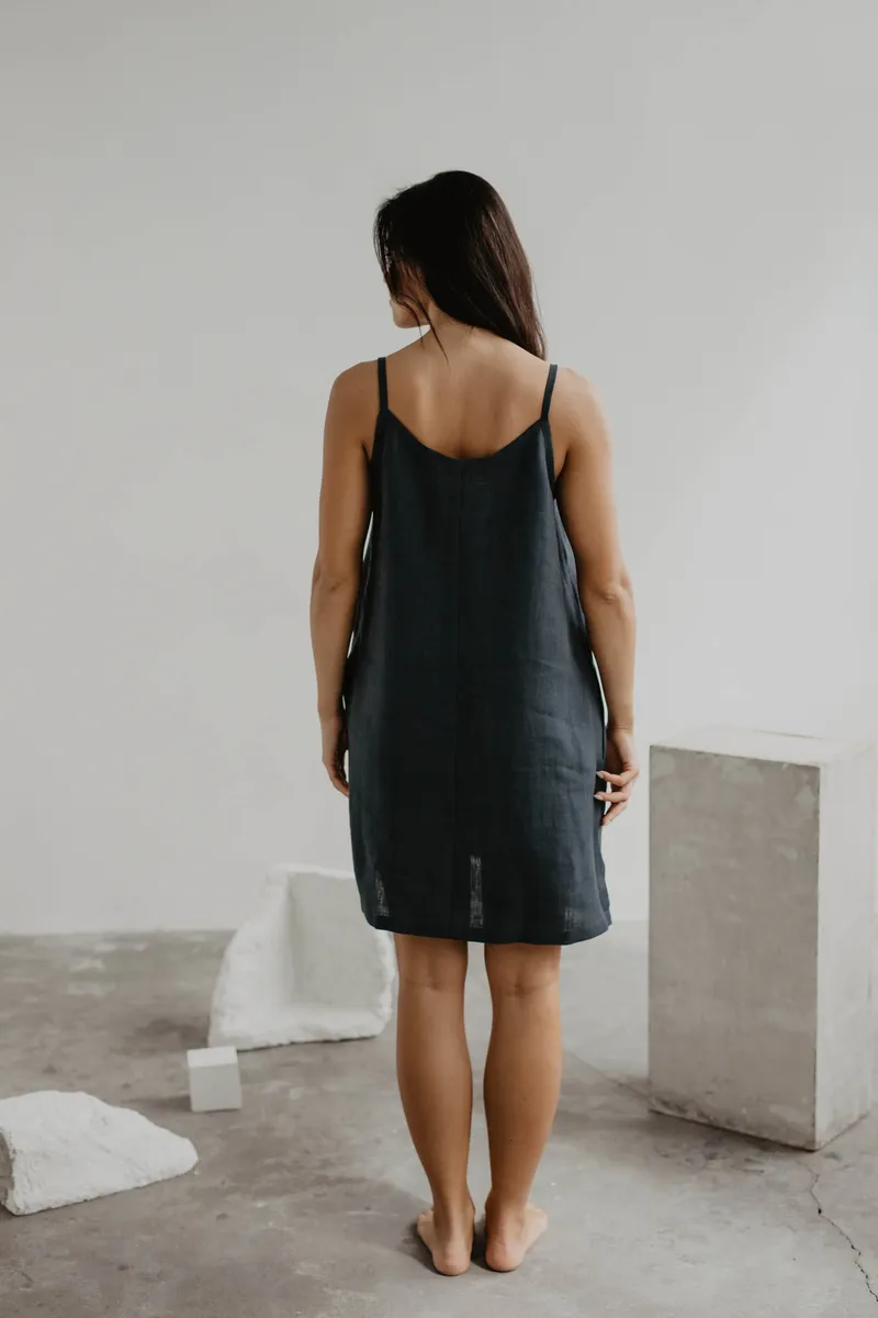 AmourLinen AmourLinen Damen vegan Slip Dress Zoe Charcoal, Dunkelgrau, – Produktbild 1 von 2