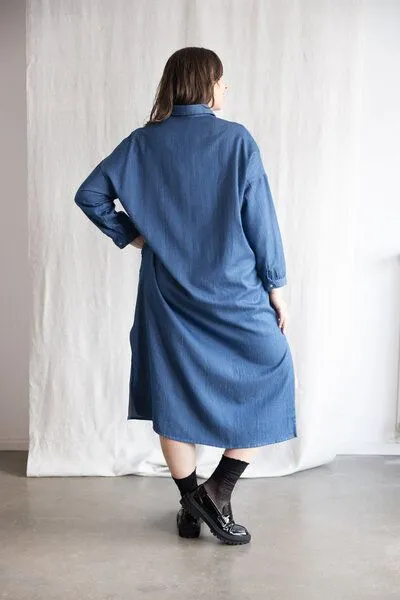 Jyoti - Fair Works Jyoti - Fair Works Bio-Baumwolldenim Kleid Ananya, Denim, – Produktbild 2 von 4
