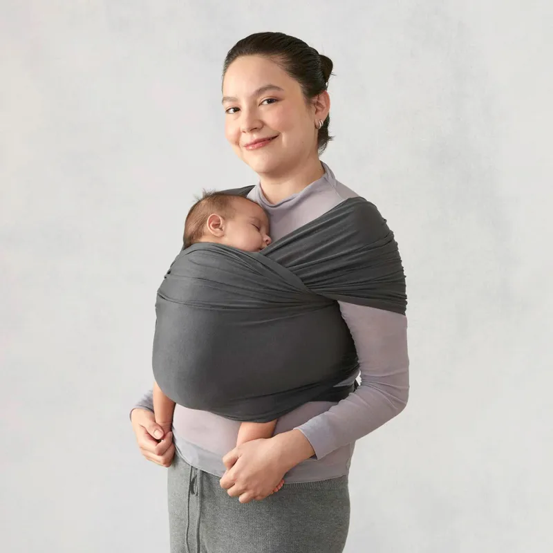 Ergobaby Ergobaby® Aura Wrap Tragetuch Strick, 490 cm, Schwarz, – Produktbild 3 von 3