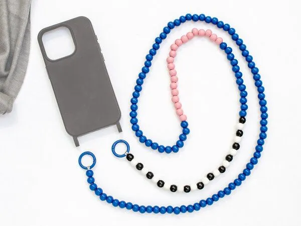 renna deluxe renna deluxe Handykette aus Holzperlen, Crossbody lang, Blau, – Produktbild 2 von 4