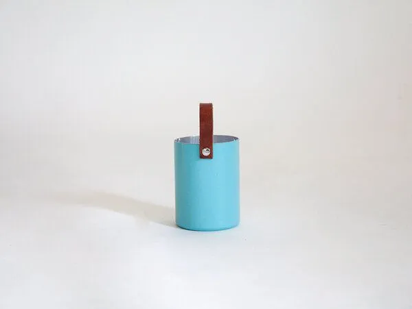 werkvoll by Lena Peter werkvoll by Lena Peter Recycling Feuerlöscher Henkeldose FIRE, Red, – Produktbild 1 von 6