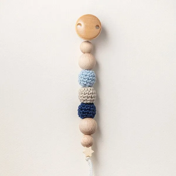NoniKids Berlin NoniKids Berlin Schnullerkette Holz *Sternchen* 10 Farben I Bio Baumwollgarn I NoniKids, Blau | grau, – Produktbild 1 von 4