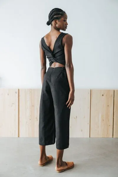 Jyoti - Fair Works Jyoti - Fair Works Hanf/ Tencel Jumpsuit Anusha Schwarz – Produktbild 4 von 4